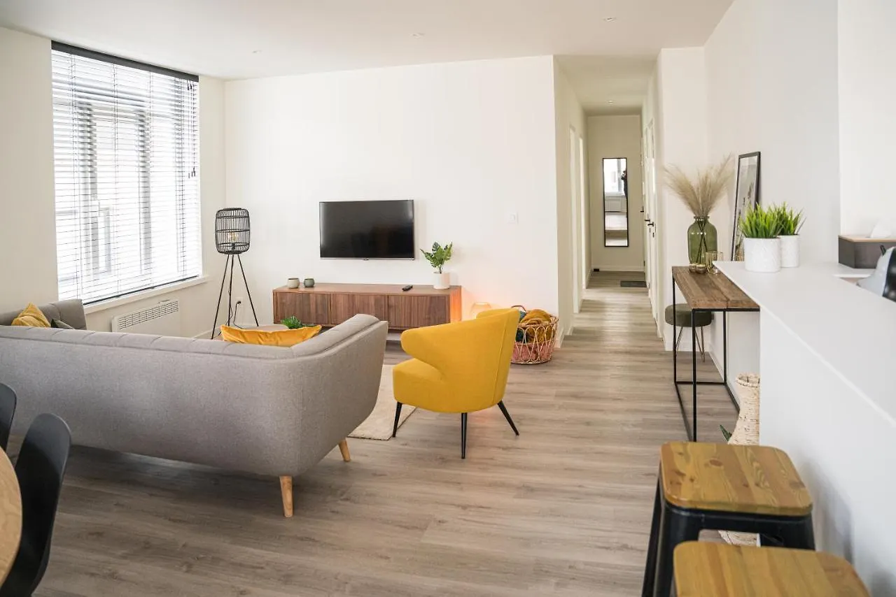 Daire Etage 2 - Appartement In Centrum, 300M Van Zee En Gratis Parking Oostende